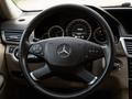 Mercedes-Benz E 200 2010 годаfor7 900 000 тг. в Алматы – фото 17