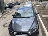 Hyundai Elantra 2018 годаfor7 900 000 тг. в Астана – фото 3