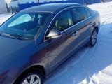 Volkswagen Passat 2005 годаүшін4 000 000 тг. в Семей – фото 3