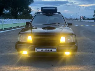 Mercedes-Benz E 280