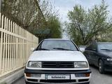Volkswagen Vento 1993 года за 1 150 000 тг. в Шымкент