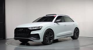 Audi Q8 55 TFSI Quattro 2023 года за 39 300 000 тг. в Алматы
