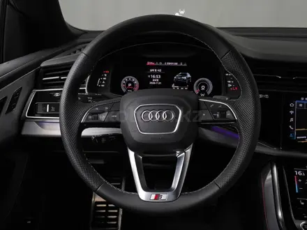 Audi Q8 55 TFSI Quattro 2023 года за 39 300 000 тг. в Алматы – фото 10