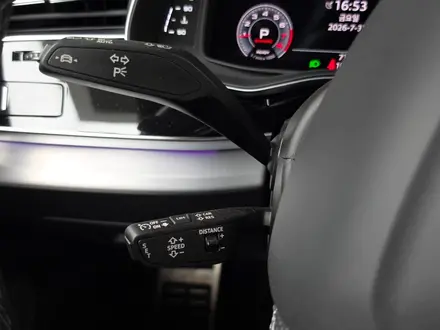 Audi Q8 55 TFSI Quattro 2023 года за 39 300 000 тг. в Алматы – фото 27