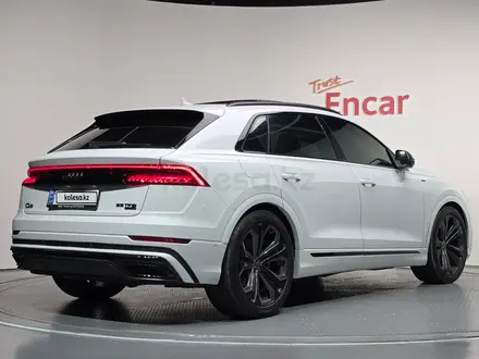 Audi Q8 55 TFSI Quattro 2023 года за 39 300 000 тг. в Алматы – фото 2