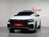 Audi Q8 55 TFSI Quattro 2023 годаүшін39 300 000 тг. в Алматы – фото 4