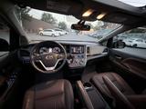 Toyota Sienna 2016 года за 17 000 000 тг. в Алматы