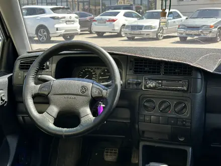 Volkswagen Golf 1995 года за 1 800 000 тг. в Тараз – фото 19