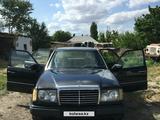 Mercedes-Benz E 200 1992 года за 900 000 тг. в Туркестан