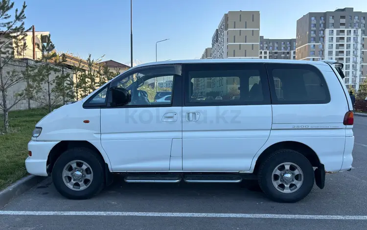Mitsubishi Delica 1997 года за 3 300 000 тг. в Алматы