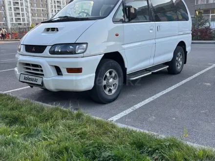 Mitsubishi Delica 1997 года за 3 300 000 тг. в Алматы – фото 2