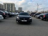 Toyota Camry 2018 года за 13 000 000 тг. в Алматы – фото 5