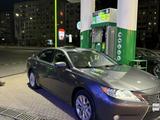 Lexus ES 300h 2013 годаүшін7 900 000 тг. в Актау – фото 2