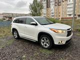 Toyota Highlander 2015 года за 17 000 000 тг. в Караганда – фото 3