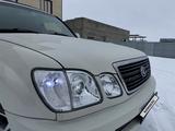 Lexus LX 470 1998 годаүшін7 300 000 тг. в Уральск – фото 3