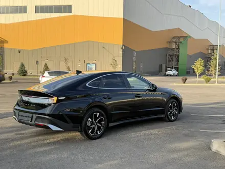 Hyundai Sonata 2025 года за 14 000 000 тг. в Алматы – фото 3