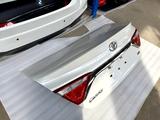 Крышка багажника Camry 50 55 Камри 50 55 за 190 000 тг. в Шымкент – фото 3