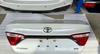 Крышка багажника Camry 50 55 Камри 50 55 за 190 000 тг. в Шымкент