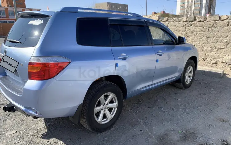 Toyota Highlander 2009 года за 7 000 000 тг. в Астана