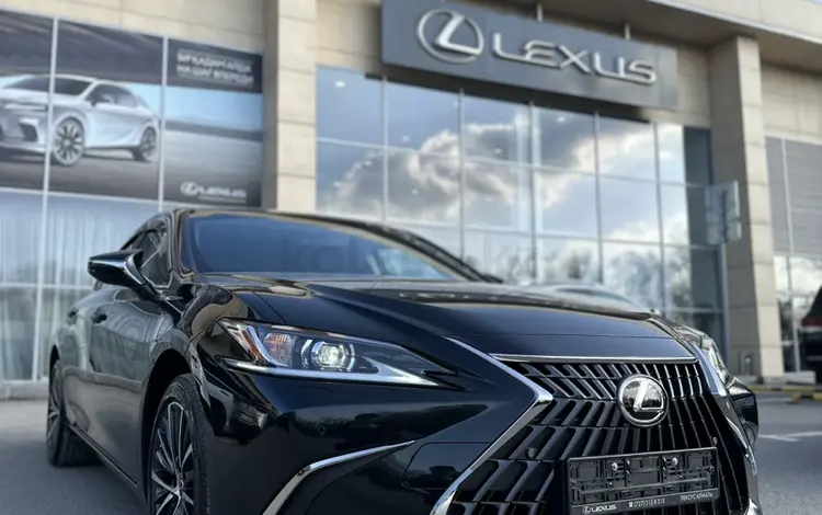 Lexus ES 250 2022 годаүшін25 000 000 тг. в Алматы