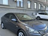Hyundai Solaris 2015 года за 3 500 000 тг. в Актау – фото 2