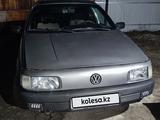 Volkswagen Passat 1993 года за 1 300 000 тг. в Семей