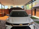Chevrolet Tracker 2021 годаүшін6 650 000 тг. в Астана – фото 2
