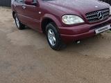Mercedes-Benz ML 320 1998 годаүшін3 200 000 тг. в Костанай – фото 2