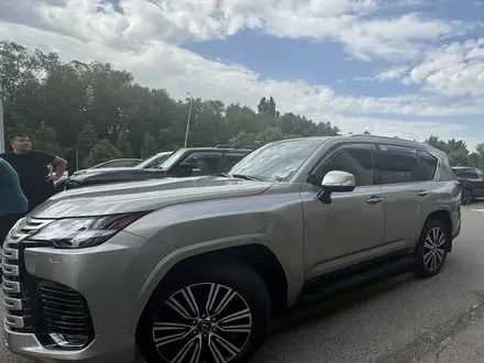 Lexus LX 600 2025 года за 84 000 000 тг. в Алматы