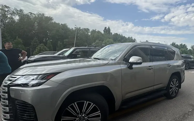 Lexus LX 600 2025 годаүшін84 000 000 тг. в Алматы