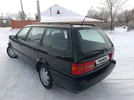 Volkswagen Passat 1994 года за 2 800 000 тг. в Караганда – фото 5