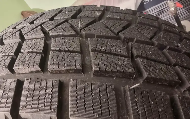 Шины RUNTEK 255/45 R-20 за 60 000 тг. в Алматы