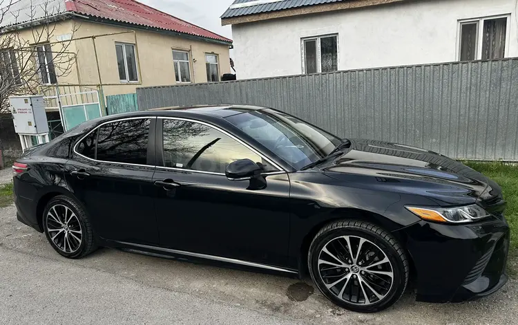 Toyota Camry 2018 годаүшін8 600 000 тг. в Тараз