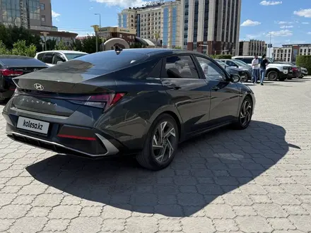 Hyundai Elantra 2023 года за 9 500 000 тг. в Атырау – фото 5