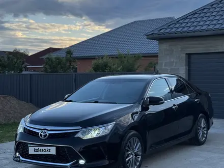 Toyota Camry 2016 года за 11 000 000 тг. в Уральск