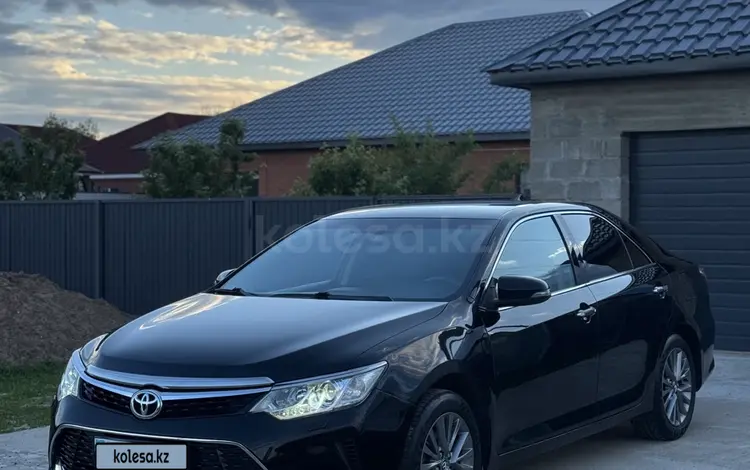 Toyota Camry 2016 года за 11 000 000 тг. в Уральск
