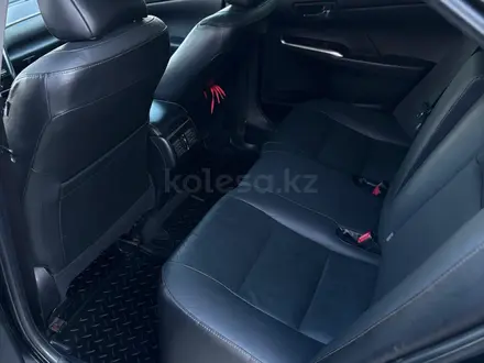 Toyota Camry 2016 года за 11 000 000 тг. в Уральск – фото 10