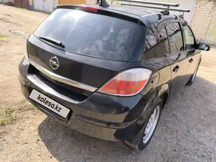 Opel Astra 2006 года за 2 100 000 тг. в Уральск – фото 3