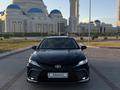 Toyota Camry 2023 года за 18 000 000 тг. в Астана