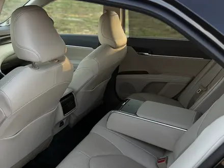 Toyota Camry 2023 года за 18 000 000 тг. в Астана – фото 10