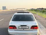 Mercedes-Benz E 55 AMG 2002 годаүшін10 000 000 тг. в Алматы – фото 4