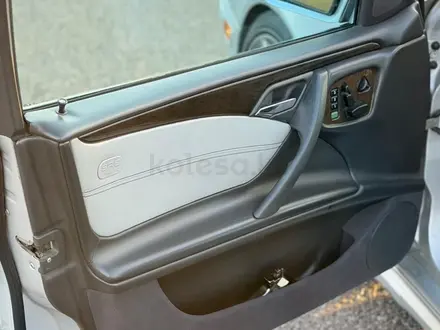 Mercedes-Benz E 55 AMG 2002 года за 10 000 000 тг. в Алматы – фото 14