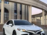 Toyota Camry 2022 годаүшін14 500 000 тг. в Атырау