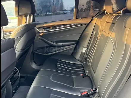 BMW 540 2017 года за 21 100 000 тг. в Алматы – фото 10