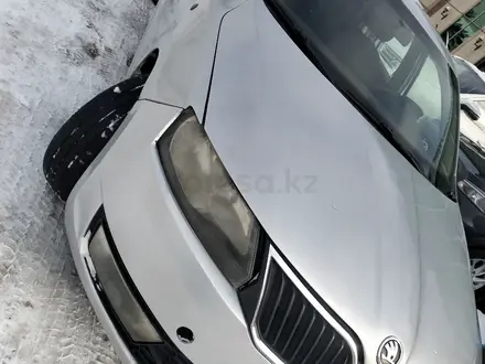 Skoda Rapid 2013 года за 2 800 000 тг. в Алматы – фото 2