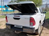 Toyota Hilux 2016 года за 13 500 000 тг. в Уральск – фото 5