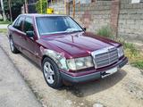 Mercedes-Benz E 280 1993 года за 1 650 000 тг. в Шымкент – фото 3
