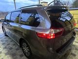 Toyota Sienna 2018 годаүшін16 000 000 тг. в Уральск – фото 4