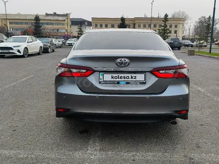 Toyota Camry 2022 года за 15 000 000 тг. в Тараз – фото 3