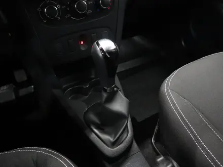 Renault Logan 2021 года за 5 900 000 тг. в Астана – фото 20